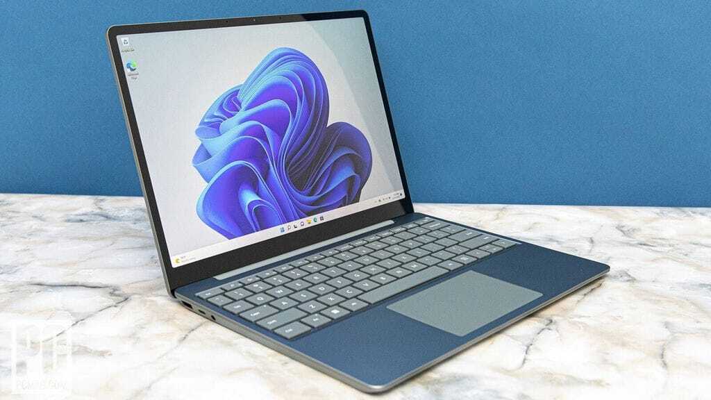 Buy Microsoft Surface Laptop 2 Intel i7 8650U 1.90GHz 8GB RAM