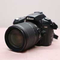 Nikon D90 DSLR 12.3MP Digital Camera w/18-105mm Lens, Accessories - B Grade Image 2