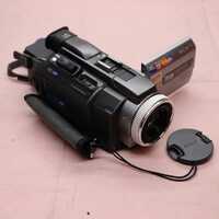 Sony Handycam DCR-TRV950E PAL MiniDV Digital Video Camera Recorder w/Accessories Image 3